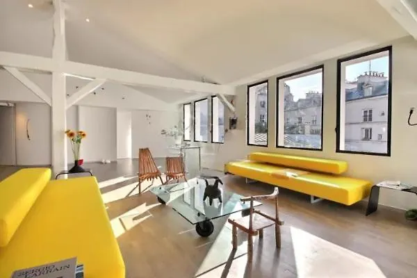Loft Sainte Claude Apartmán *